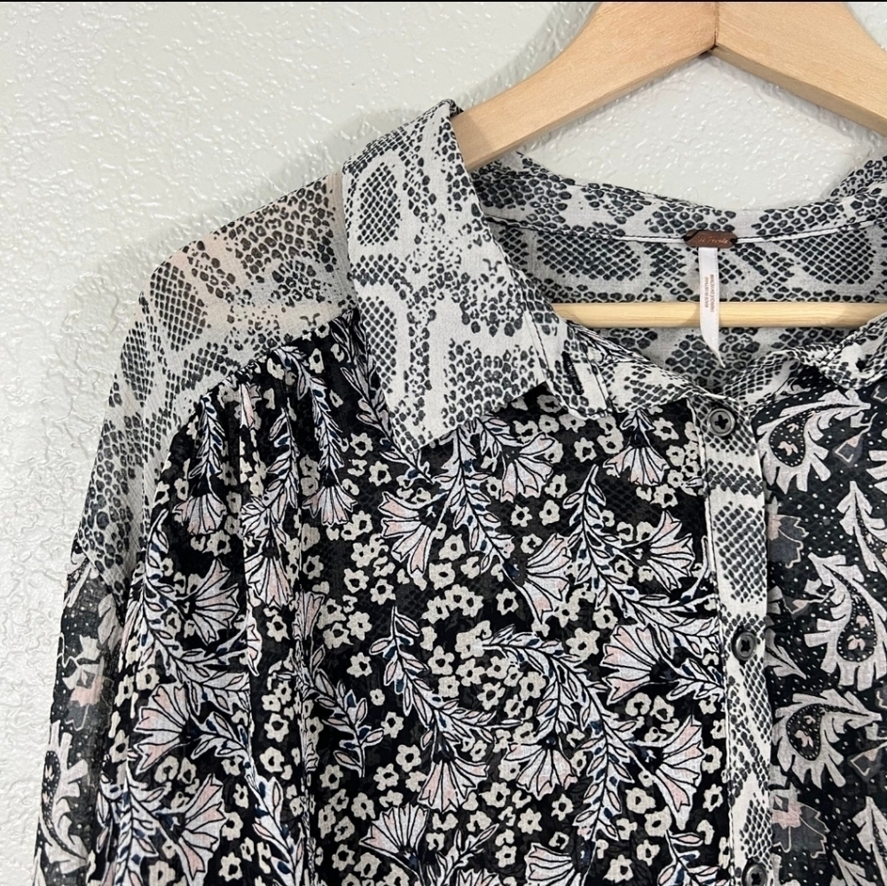 Free People Dani Button Down Blouse Size Small - Picture 5 of 10